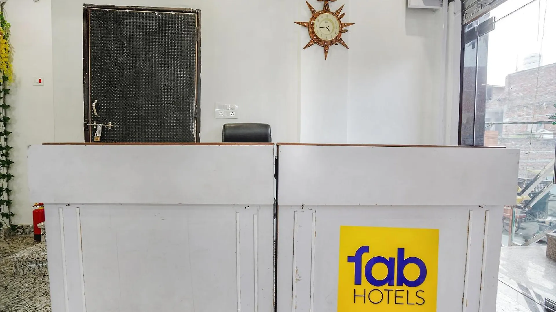 Fabhotel Raghav Raj Inn Varanasi Hotel