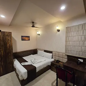 Purvika Varanasi